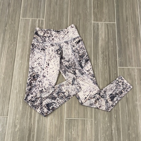 Strut This white and purple leggings, S - Picture 4 of 6